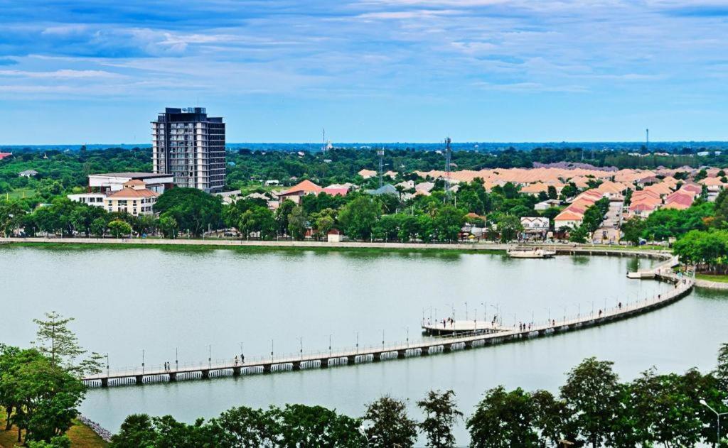 Baanthanthip Хон Каен Экстерьер фото